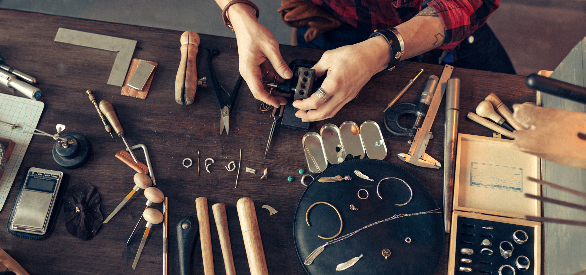 Terre de Bijoux, une petite équipe de grands passionnés ! 